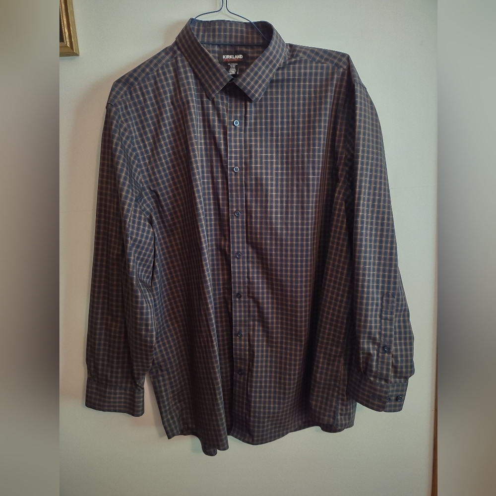 Men’s Kirkland Signature Button Down Dress Shirt In Navy Blue And Brown Size XXL